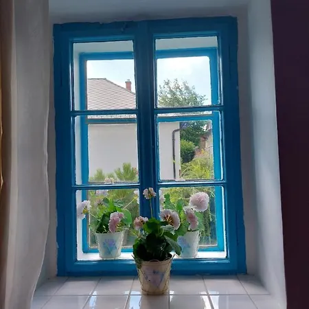 Holiday home Modre Okno